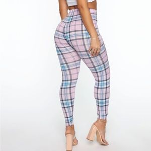 ❌SOLD❌Nova Plaid Leggings